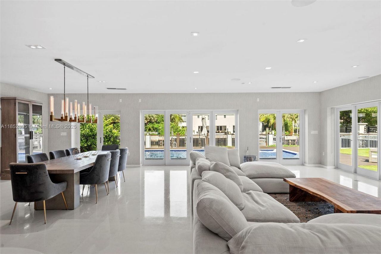 194 Golden Beach Dr, Golden Beach, FL 33160 Photo