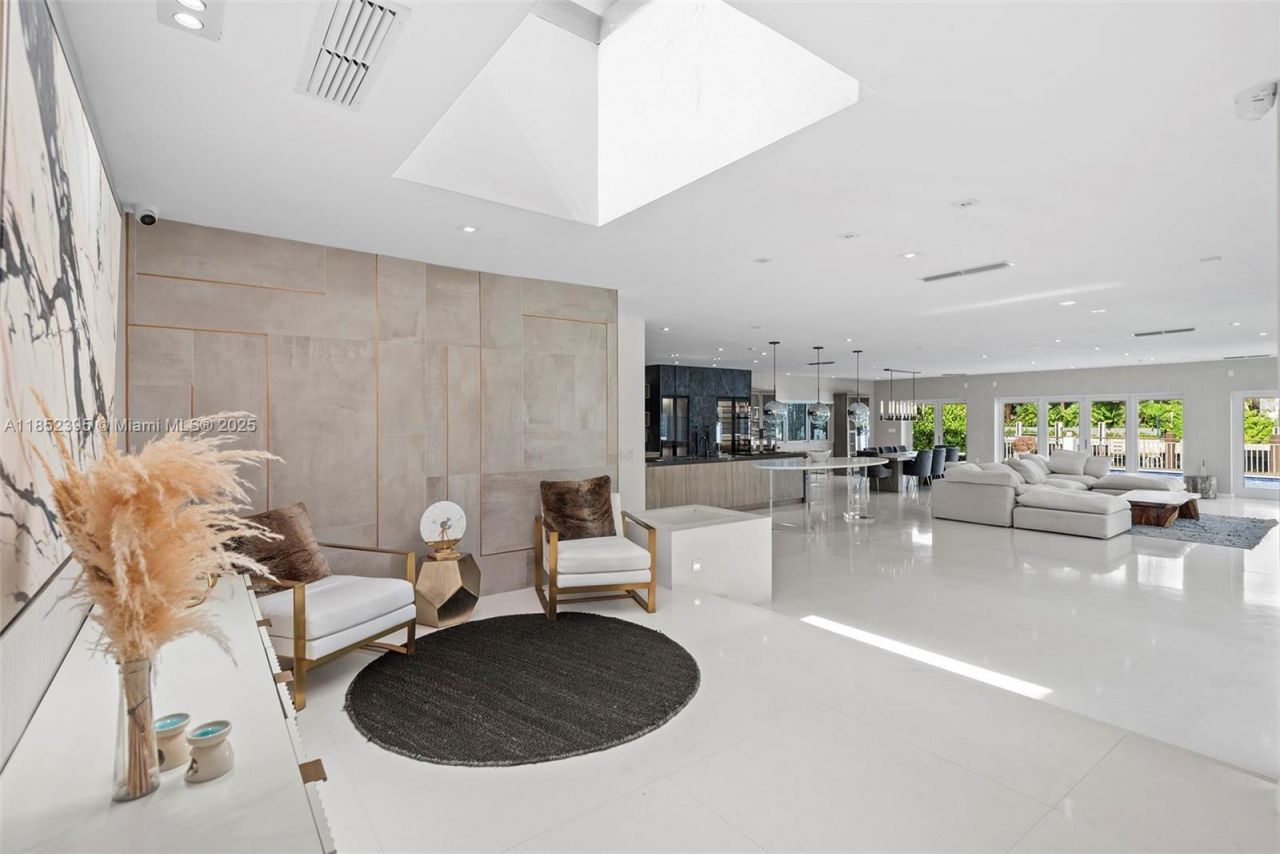 194 Golden Beach Dr, Golden Beach, FL 33160 Photo