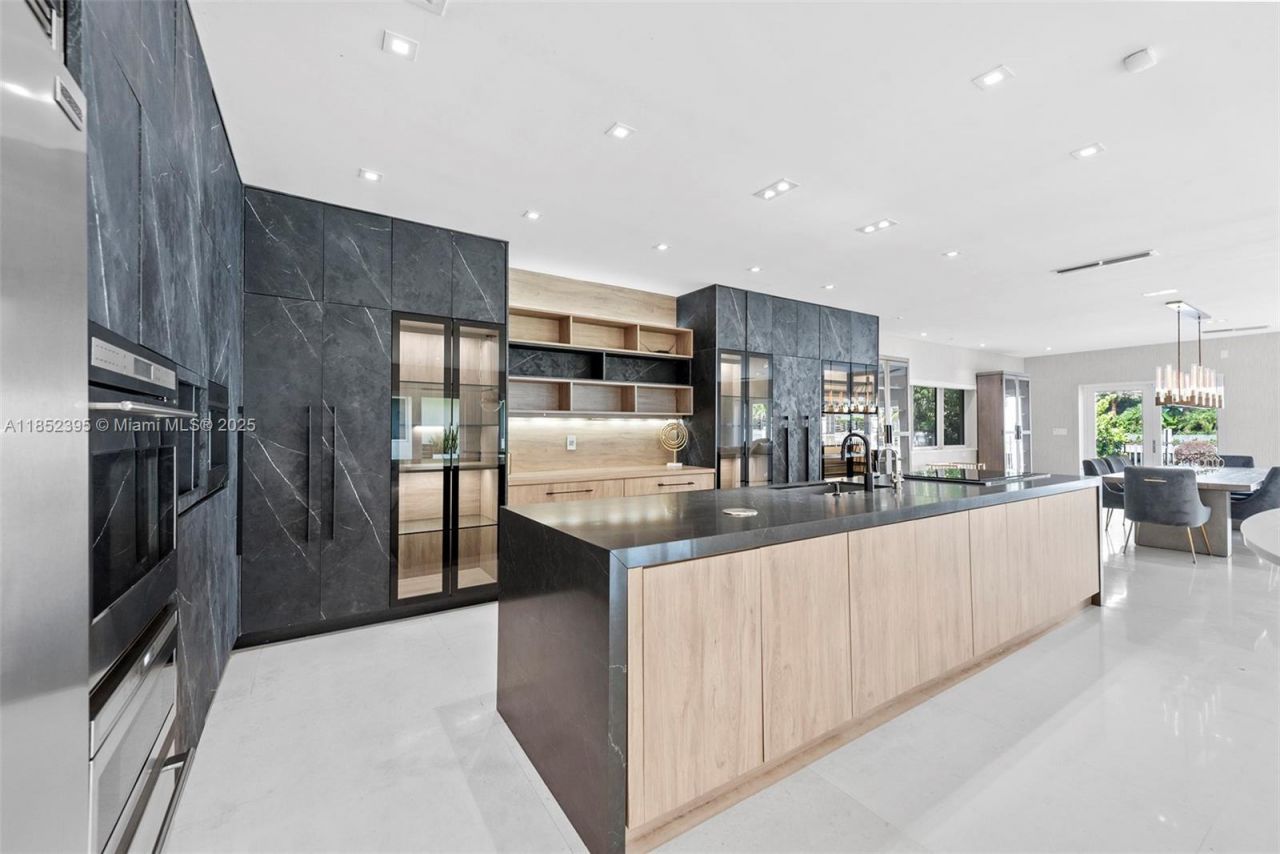 194 Golden Beach Dr, Golden Beach, FL 33160 Photo