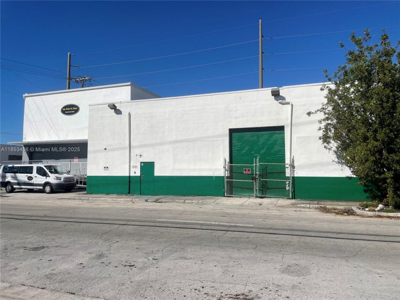 1395 NW 22nd St, Miami, FL 33142 Photo