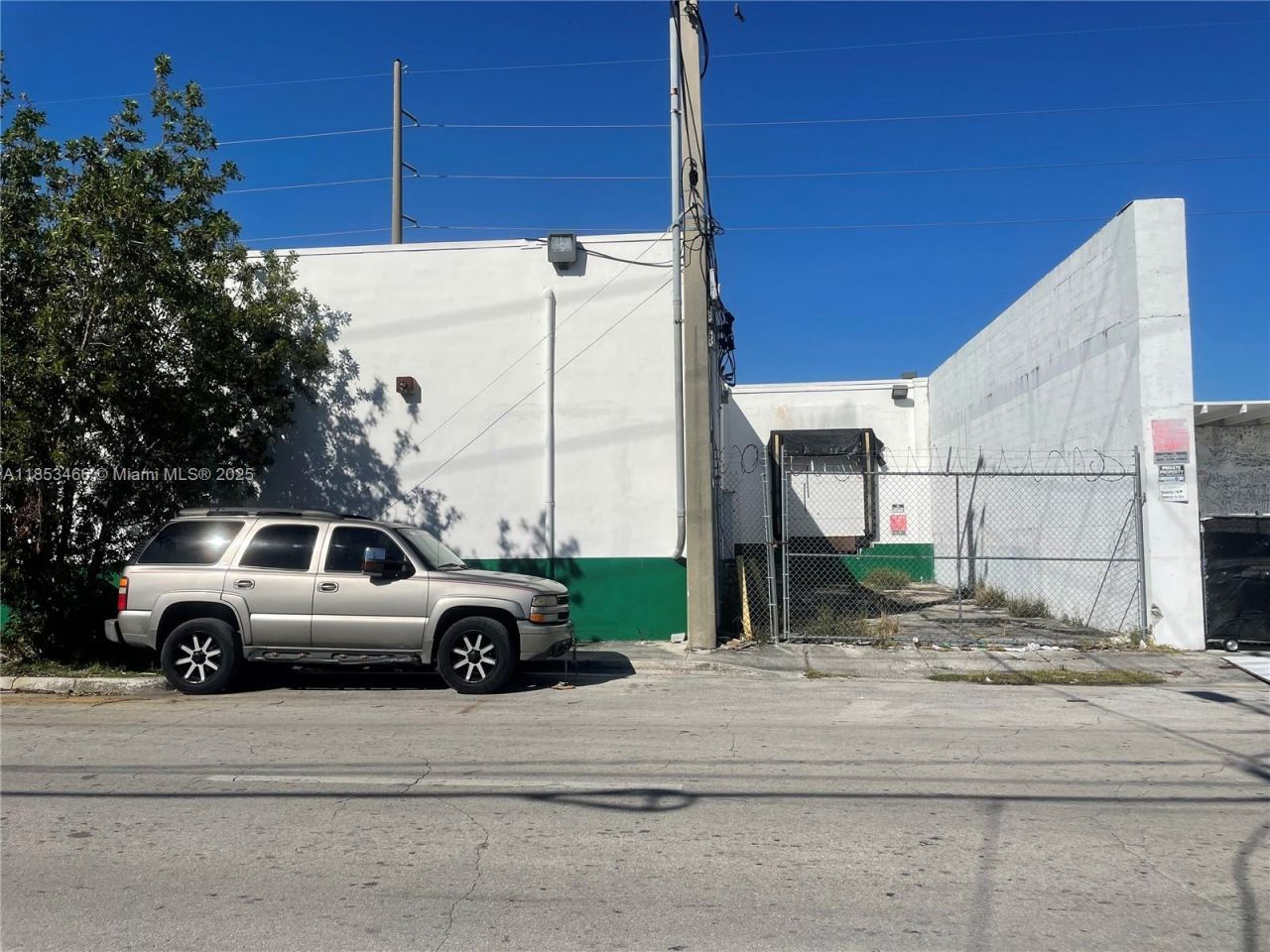 1395 NW 22nd St, Miami, FL 33142 Photo