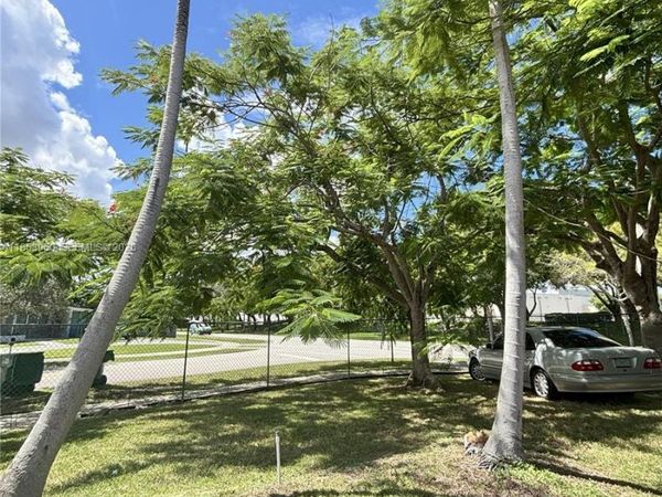 18601 SW 98th Ave, Cutler Bay, FL 33157