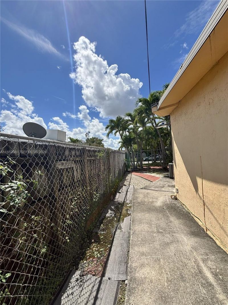18601 SW 98th Ave, Cutler Bay, FL 33157 Photo