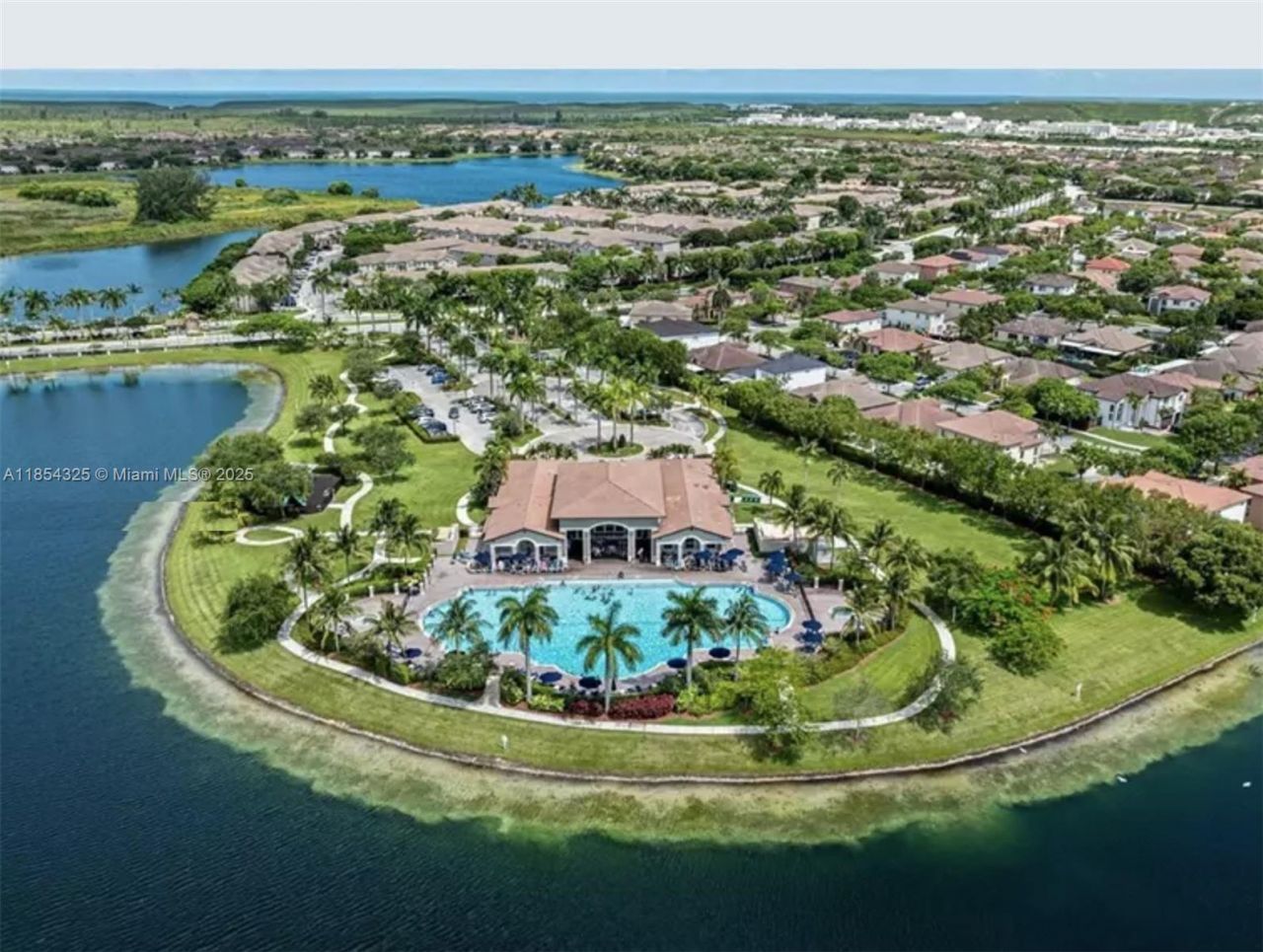 8877 SW 223rd Ln, Cutler Bay, FL 33190 Photo