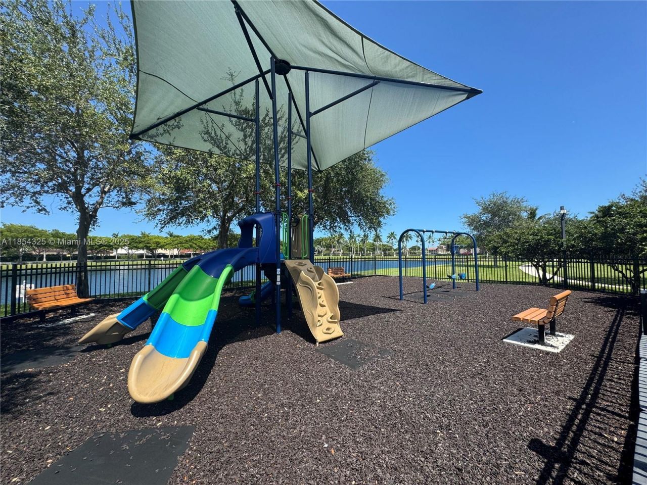 8877 SW 223rd Ln, Cutler Bay, FL 33190 Photo