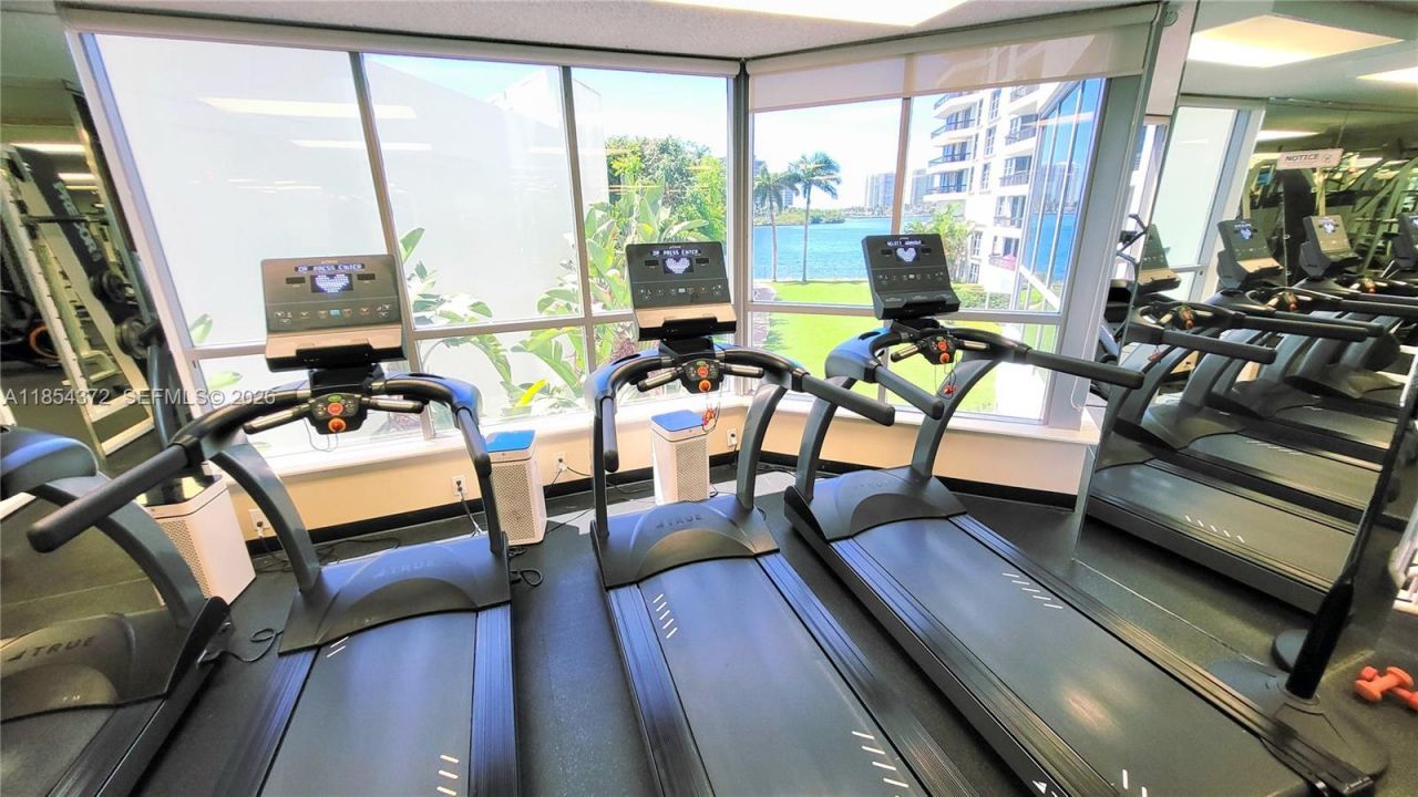 3530 Mystic Pointe Dr, Unit 2508, Aventura, FL 33180 Photo