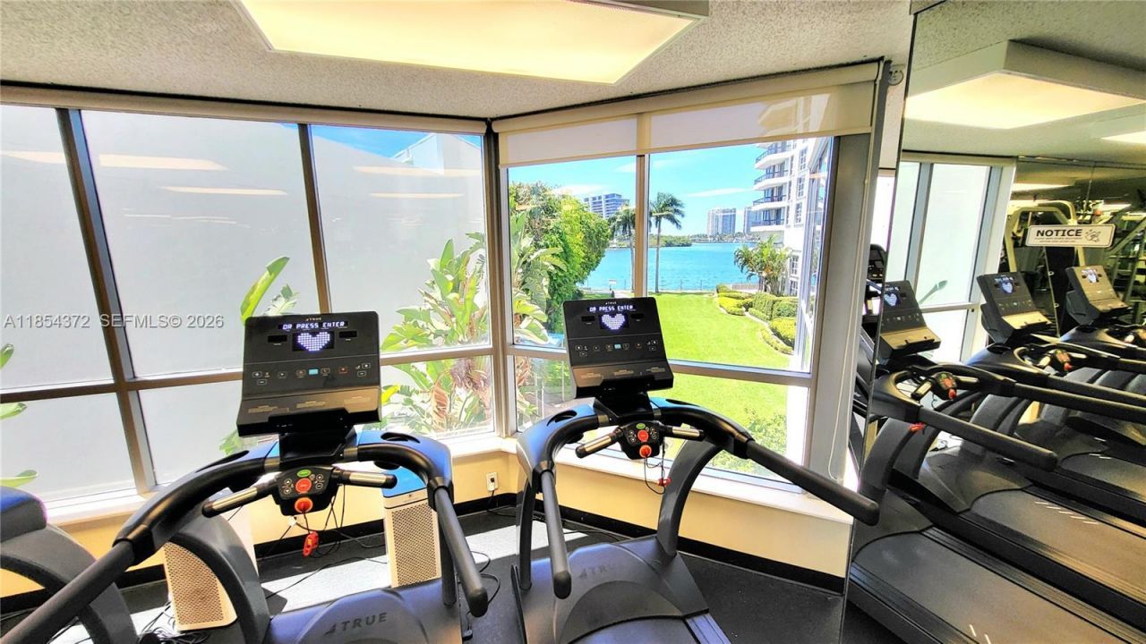 3530 Mystic Pointe Dr, Unit 2508, Aventura, FL 33180 Photo