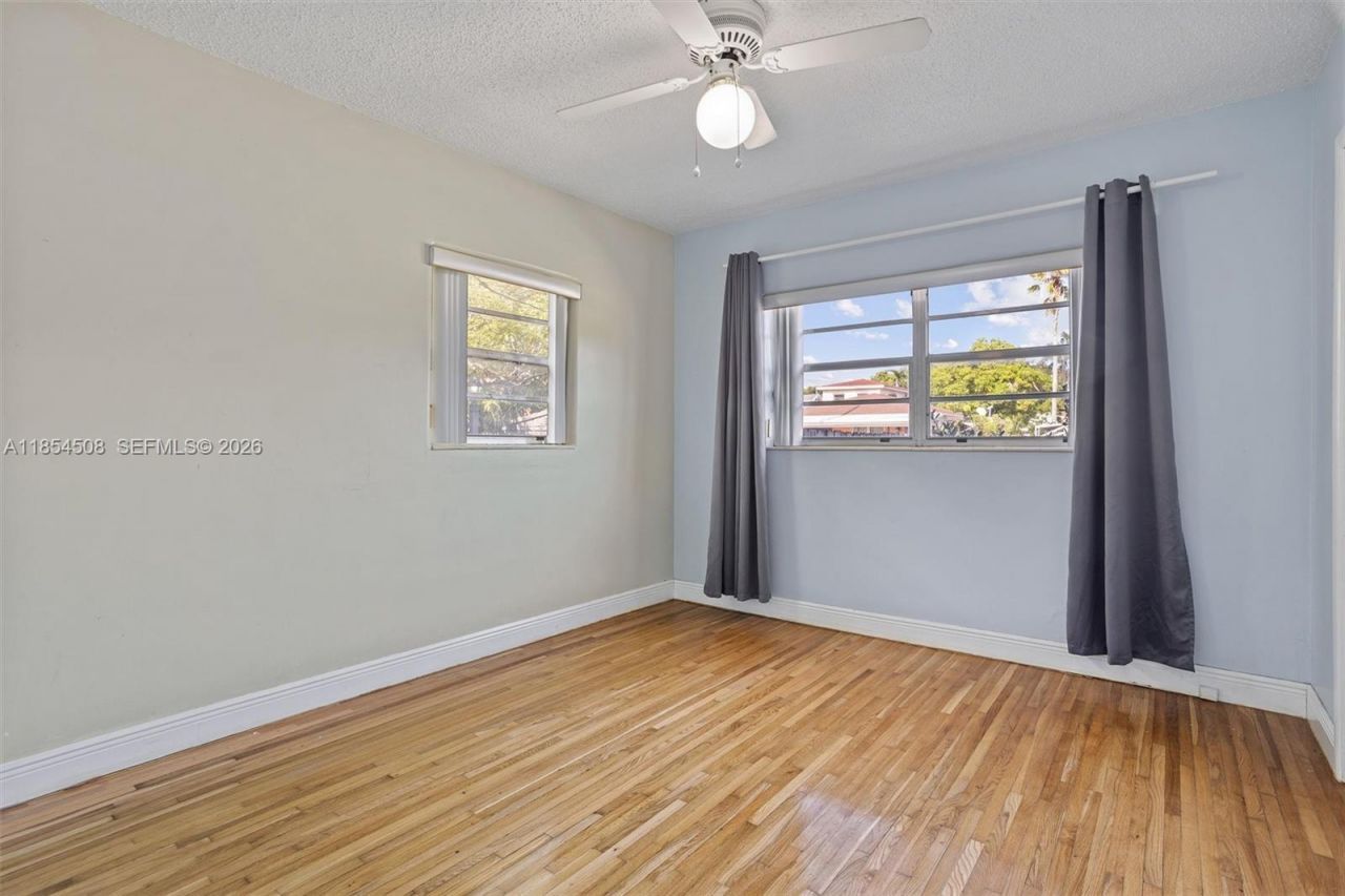 1701 SW 21st St, Miami, FL 33145 Photo