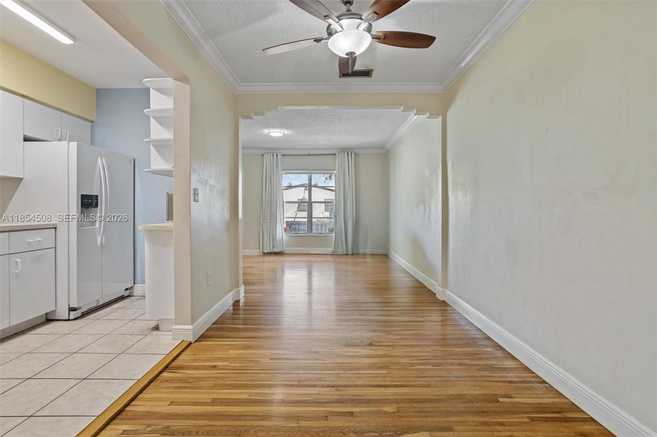 1701 SW 21st St, Miami, FL 33145 Photo