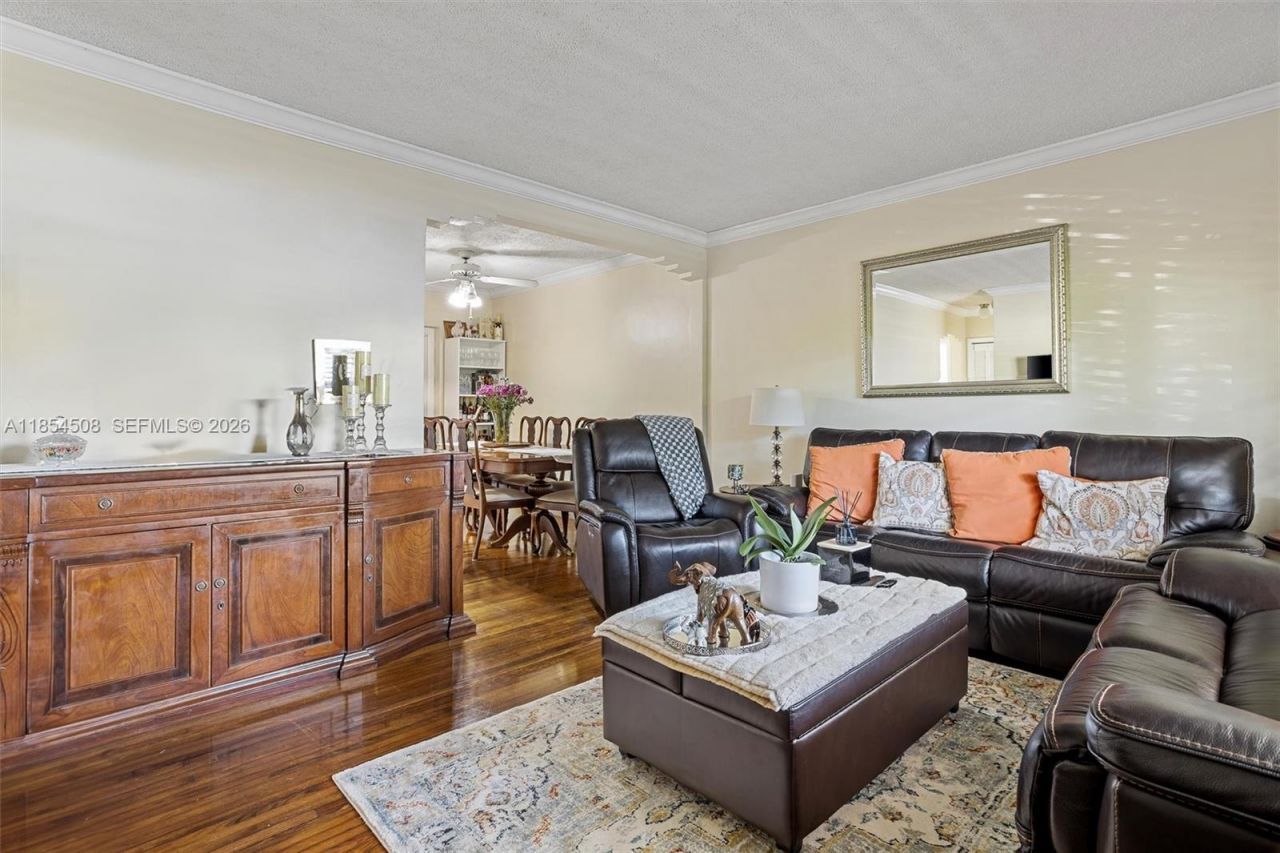 1701 SW 21st St, Miami, FL 33145 Photo