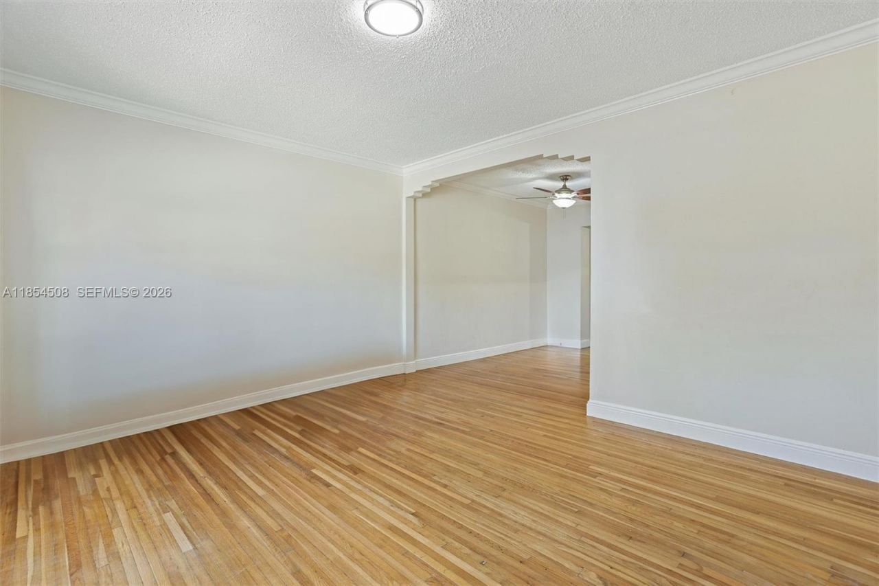 1701 SW 21st St, Miami, FL 33145 Photo