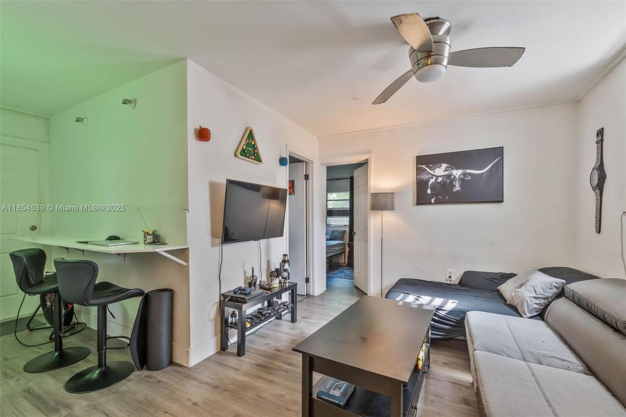 180 NW 59th St, Miami, FL 33127 Photo