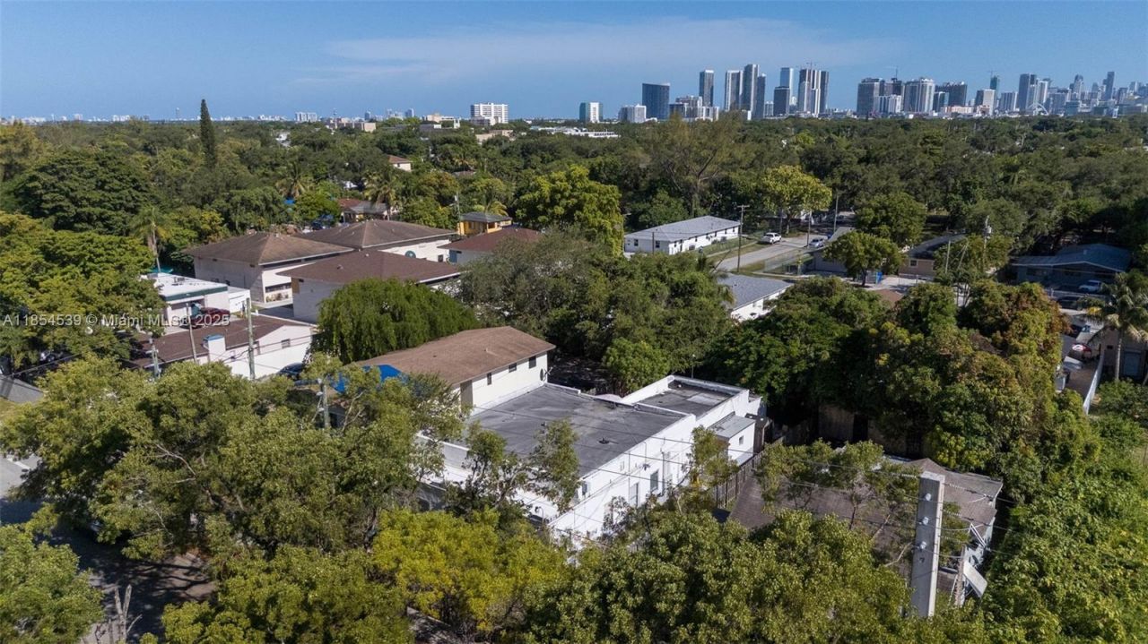 180 NW 59th St, Miami, FL 33127 Photo