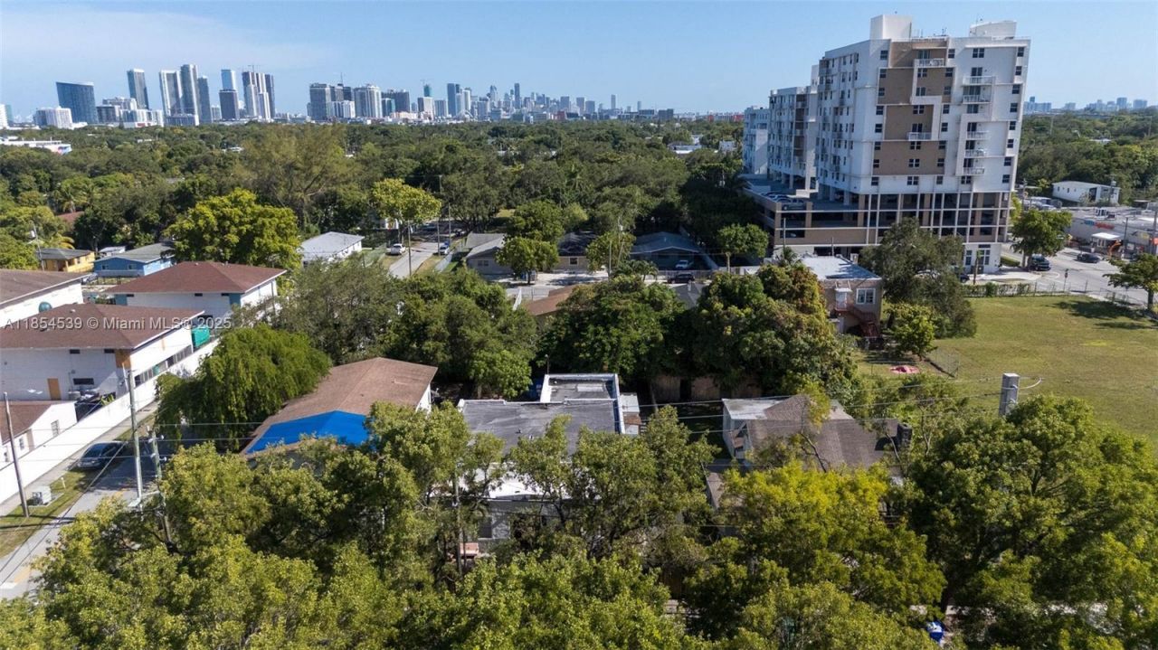 180 NW 59th St, Miami, FL 33127 Photo