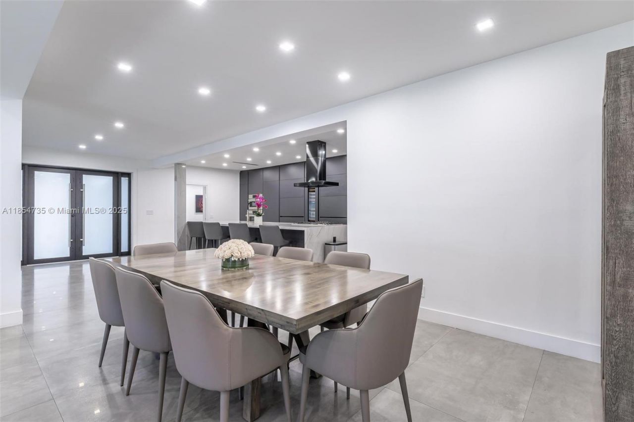 1331 97th St, Bay Harbor Islands, FL 33154 Photo