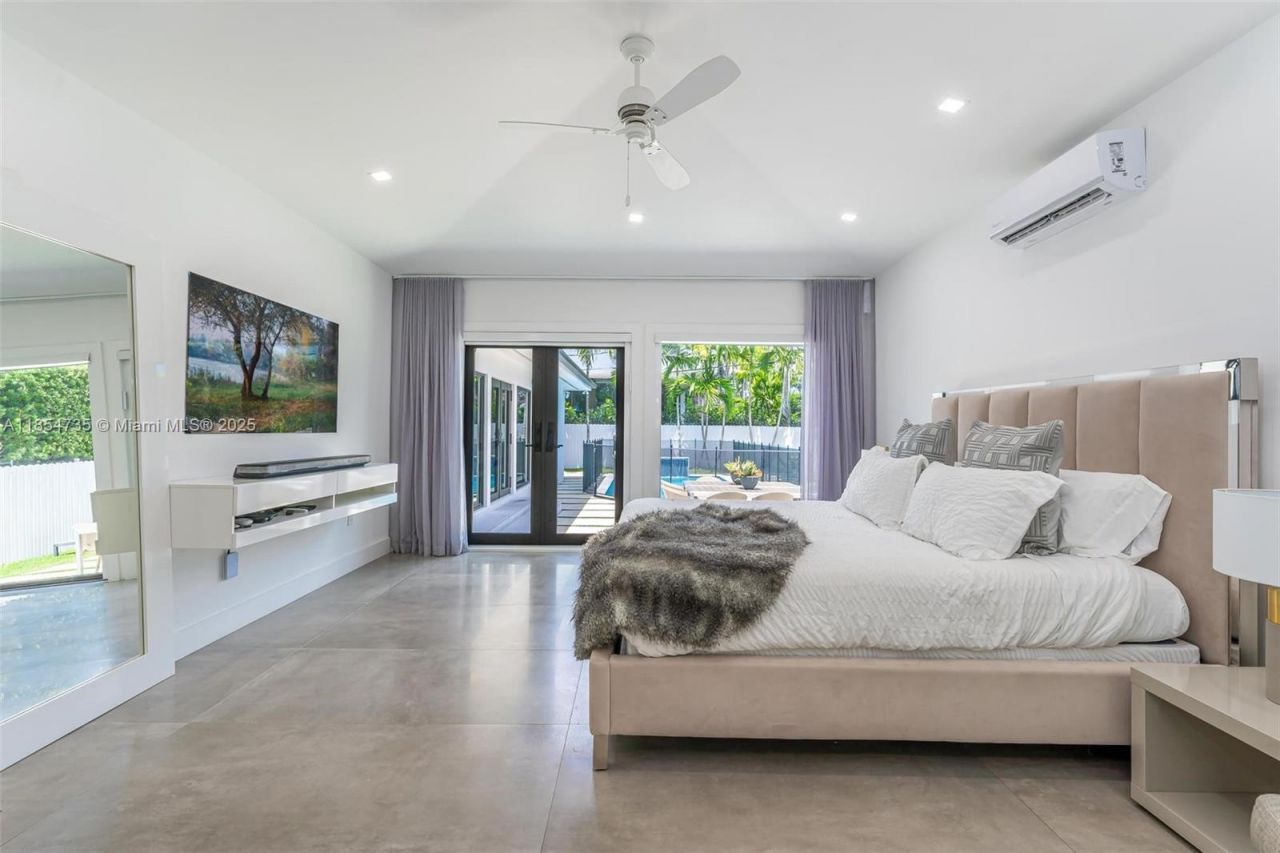 1331 97th St, Bay Harbor Islands, FL 33154 Photo