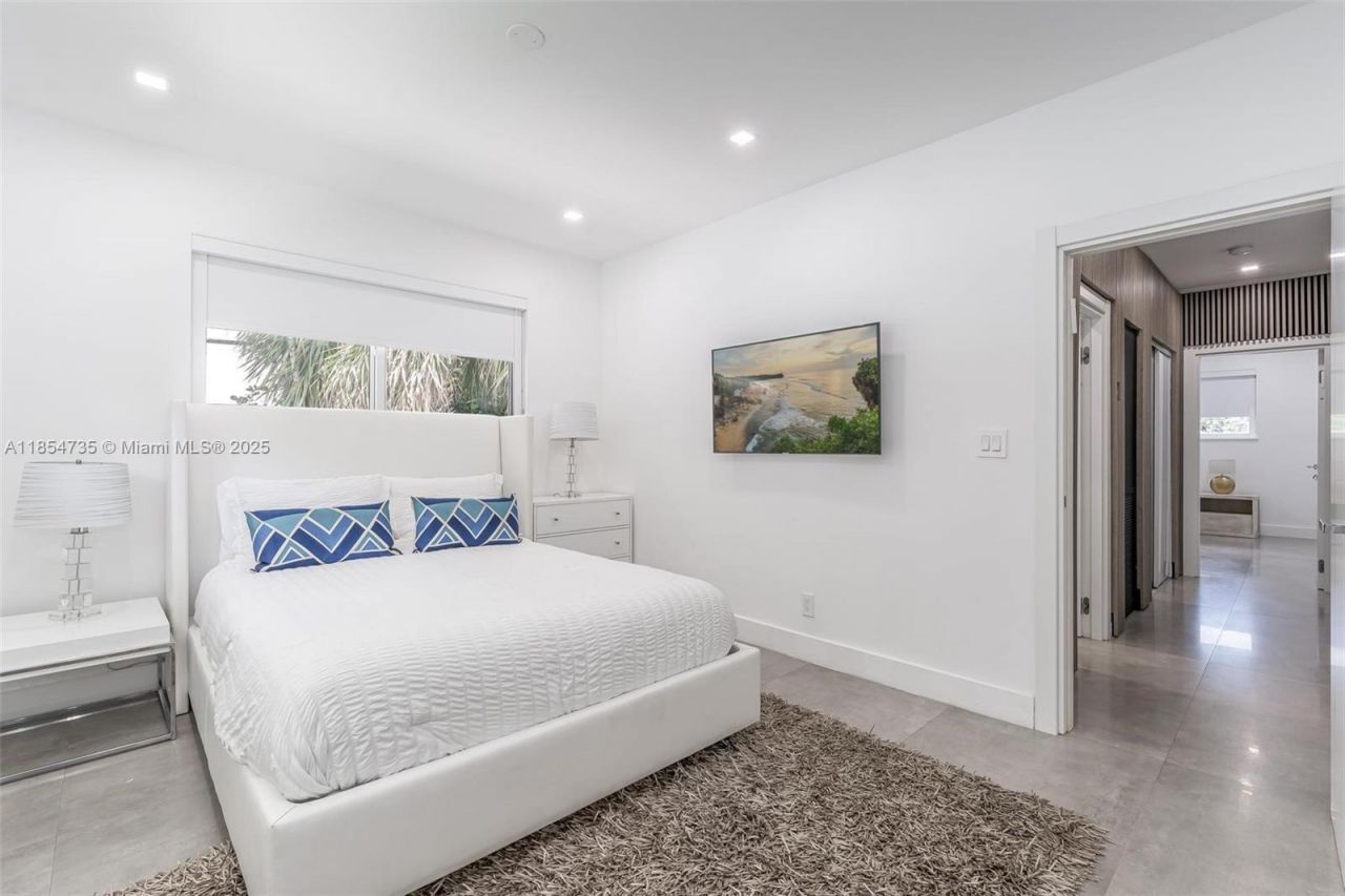 1331 97th St, Bay Harbor Islands, FL 33154 Photo