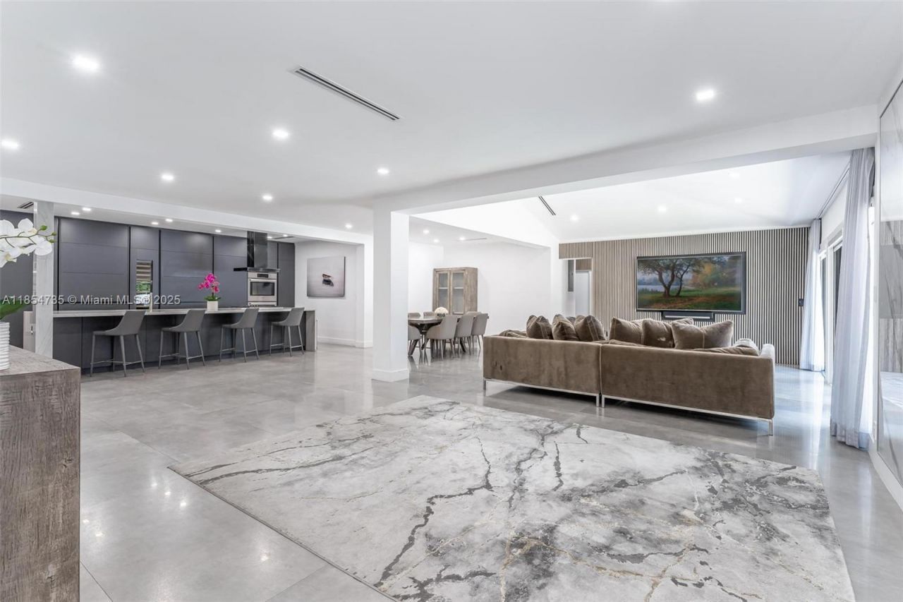 1331 97th St, Bay Harbor Islands, FL 33154 Photo