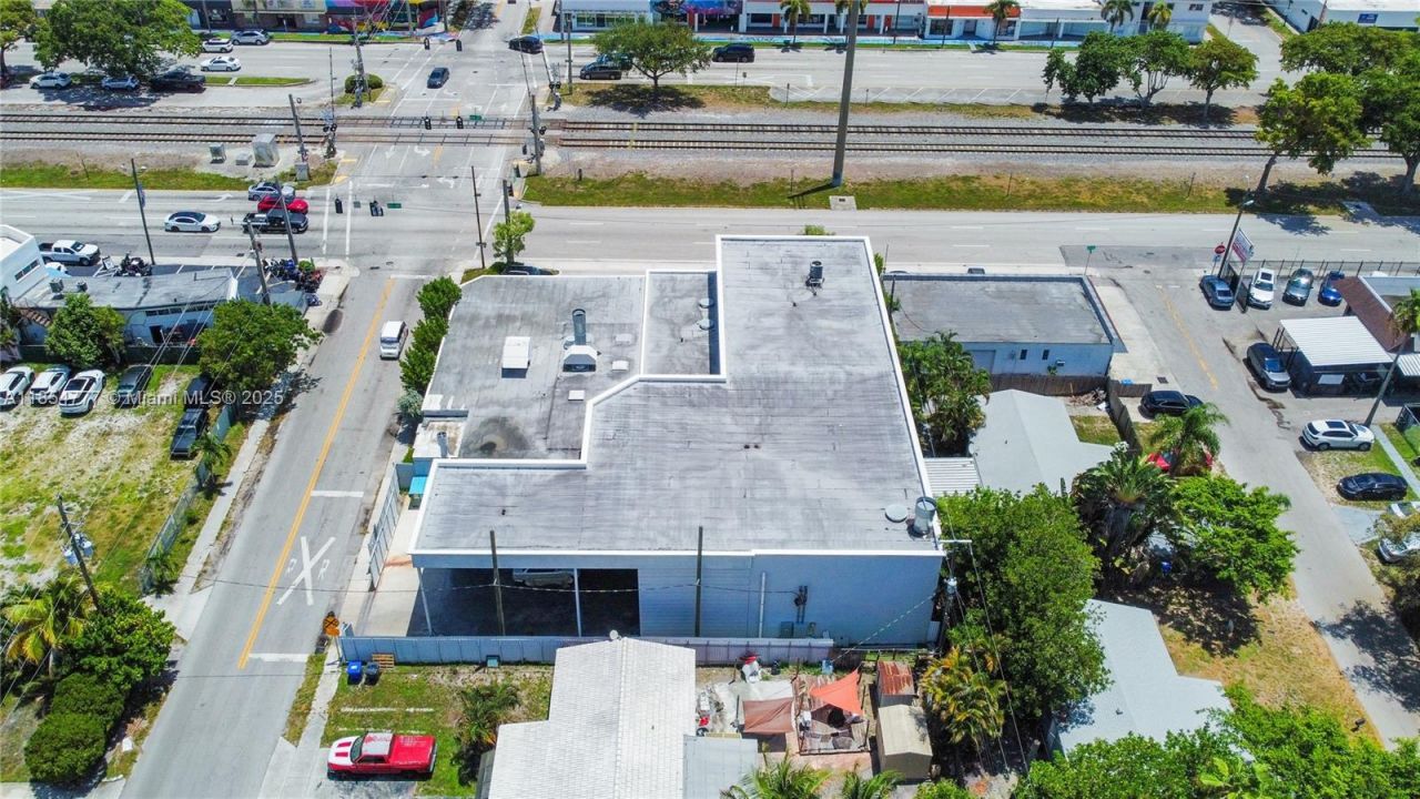 500 S Dixie Hwy, Hollywood, FL 33020 Photo