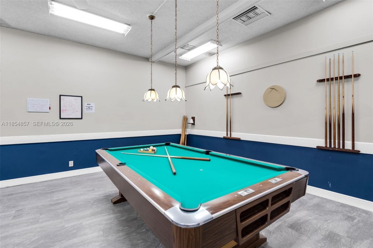 3524 Via Poinciana, Unit 302, Lake Worth, FL 33467 Photo