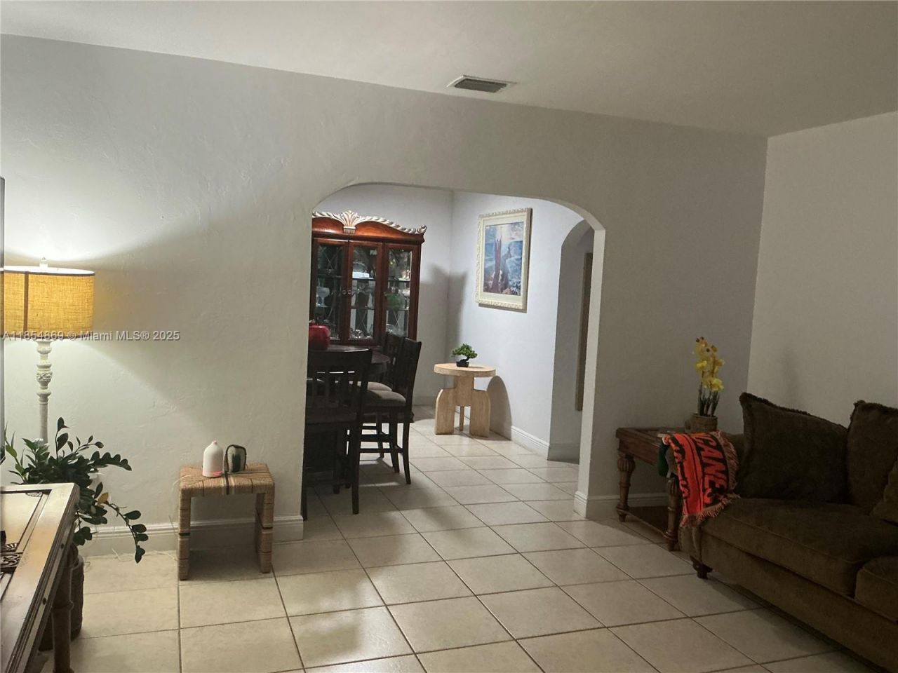 1855 NW 32nd St, Miami, FL 33142 Photo