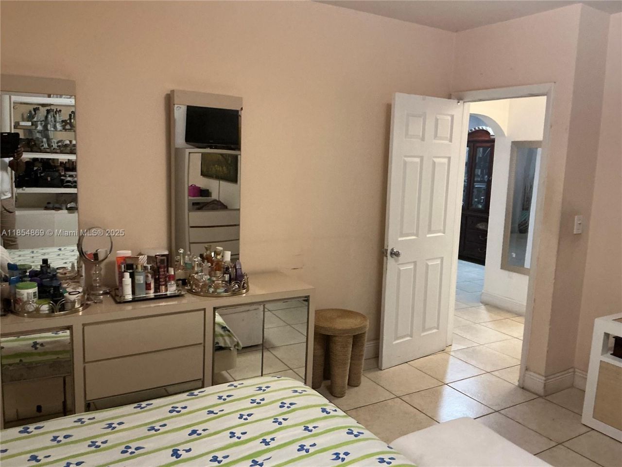 1855 NW 32nd St, Miami, FL 33142 Photo