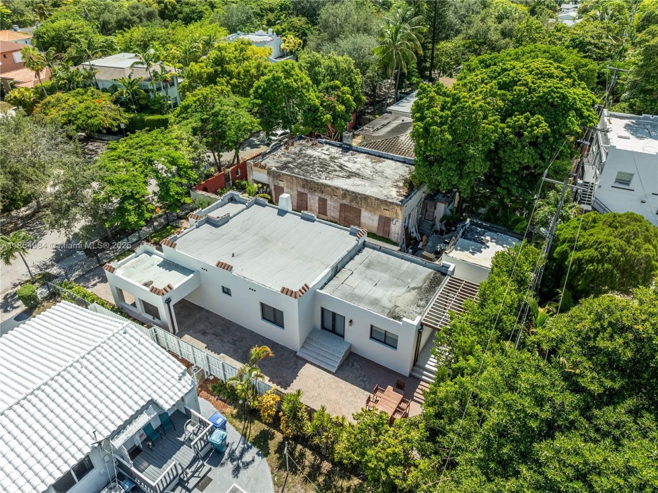 169 NE 48th St, Miami, FL 33137 Photo