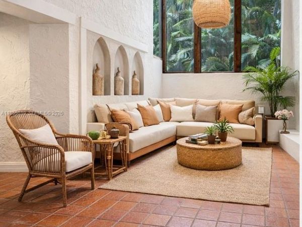 3621 Lime Hill Rd, Unit 202, Lauderhill, FL 33319