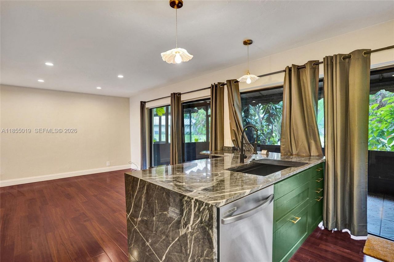 3621 Lime Hill Rd, Unit 202, Lauderhill, FL 33319 Photo