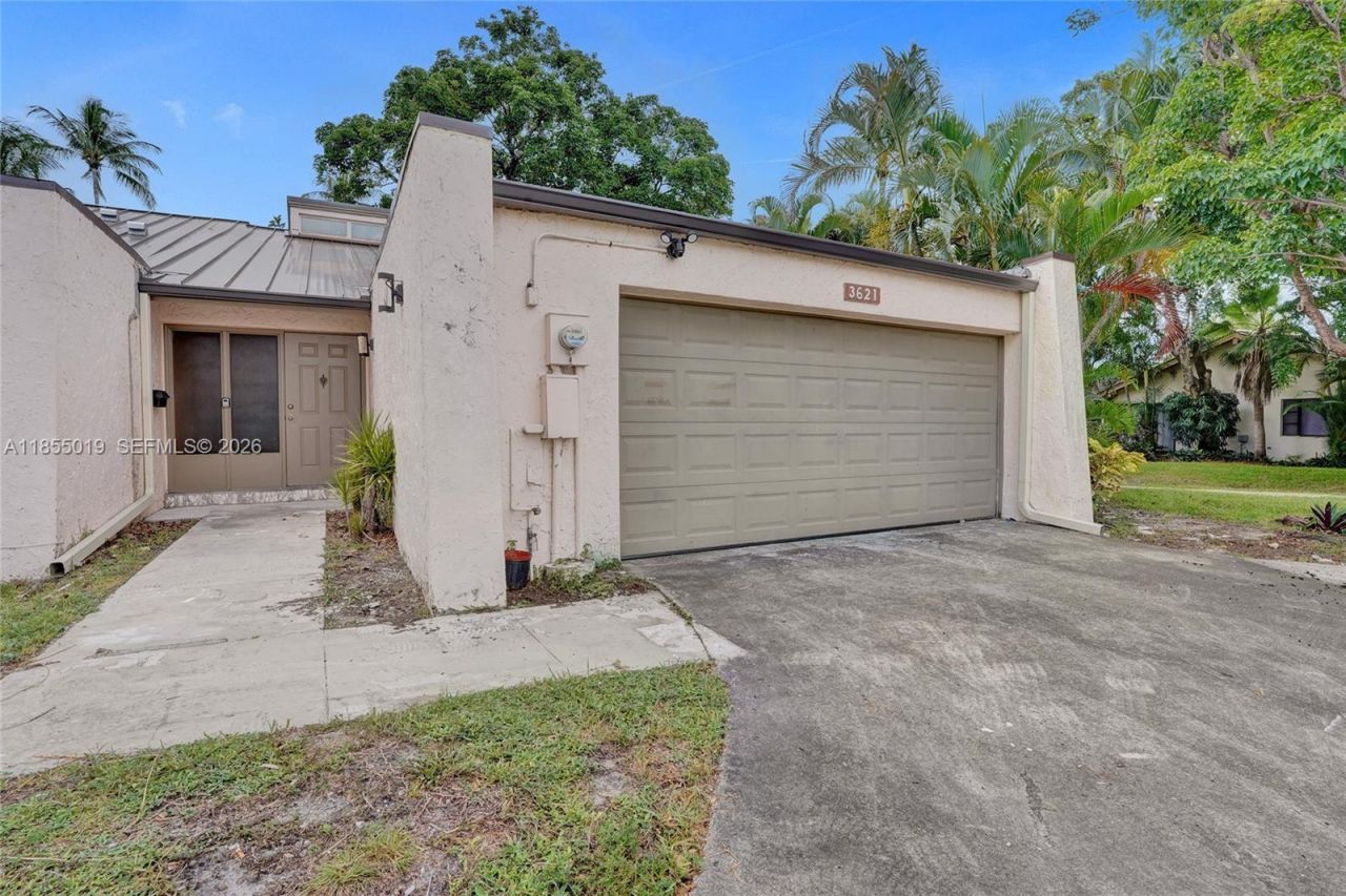 3621 Lime Hill Rd, Unit 202, Lauderhill, FL 33319 Photo