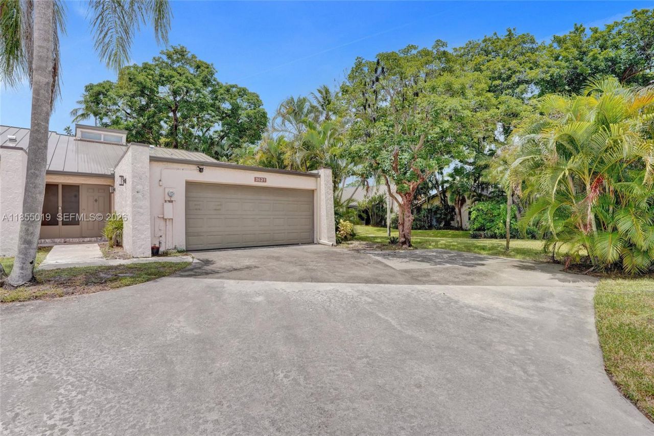 3621 Lime Hill Rd, Unit 202, Lauderhill, FL 33319 Photo