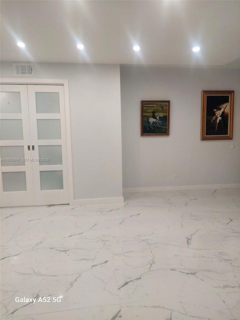 Please Call For Address, Unit 822, Miami Beach, FL 33140 Photo