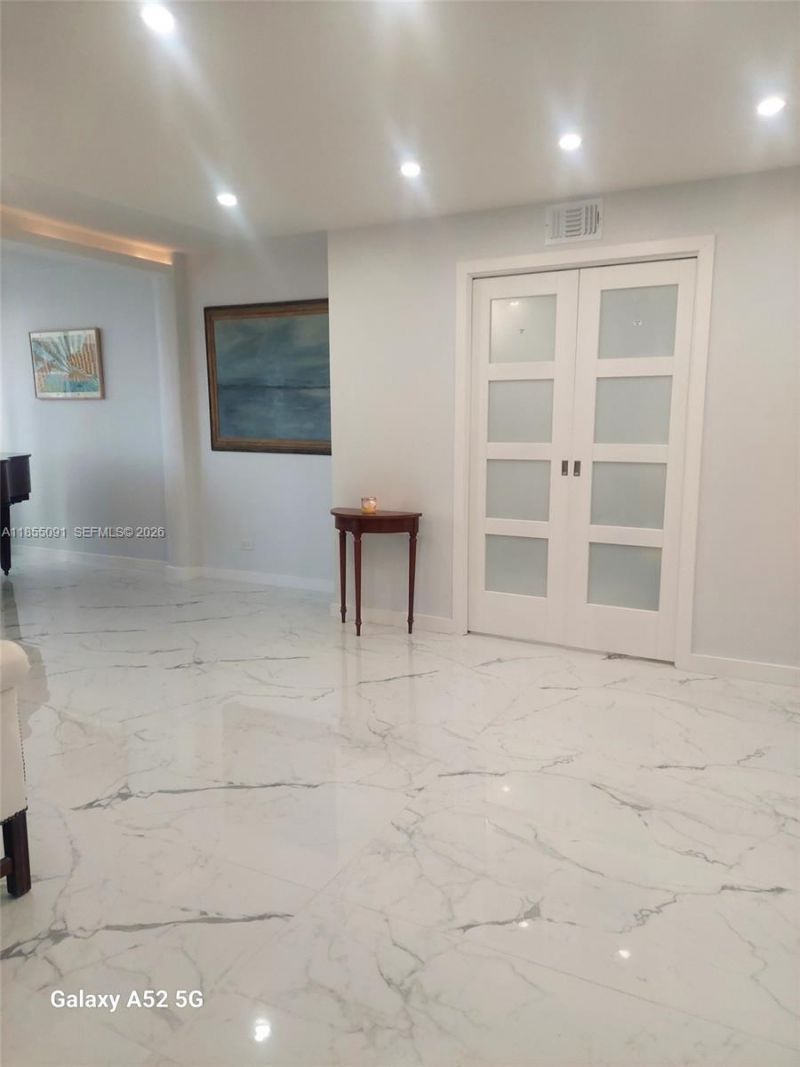 Please Call For Address, Unit 822, Miami Beach, FL 33140 Photo