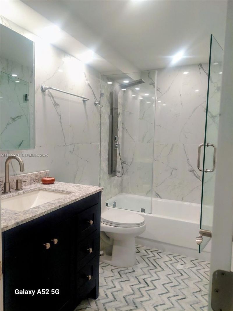 Please Call For Address, Unit 822, Miami Beach, FL 33140 Photo