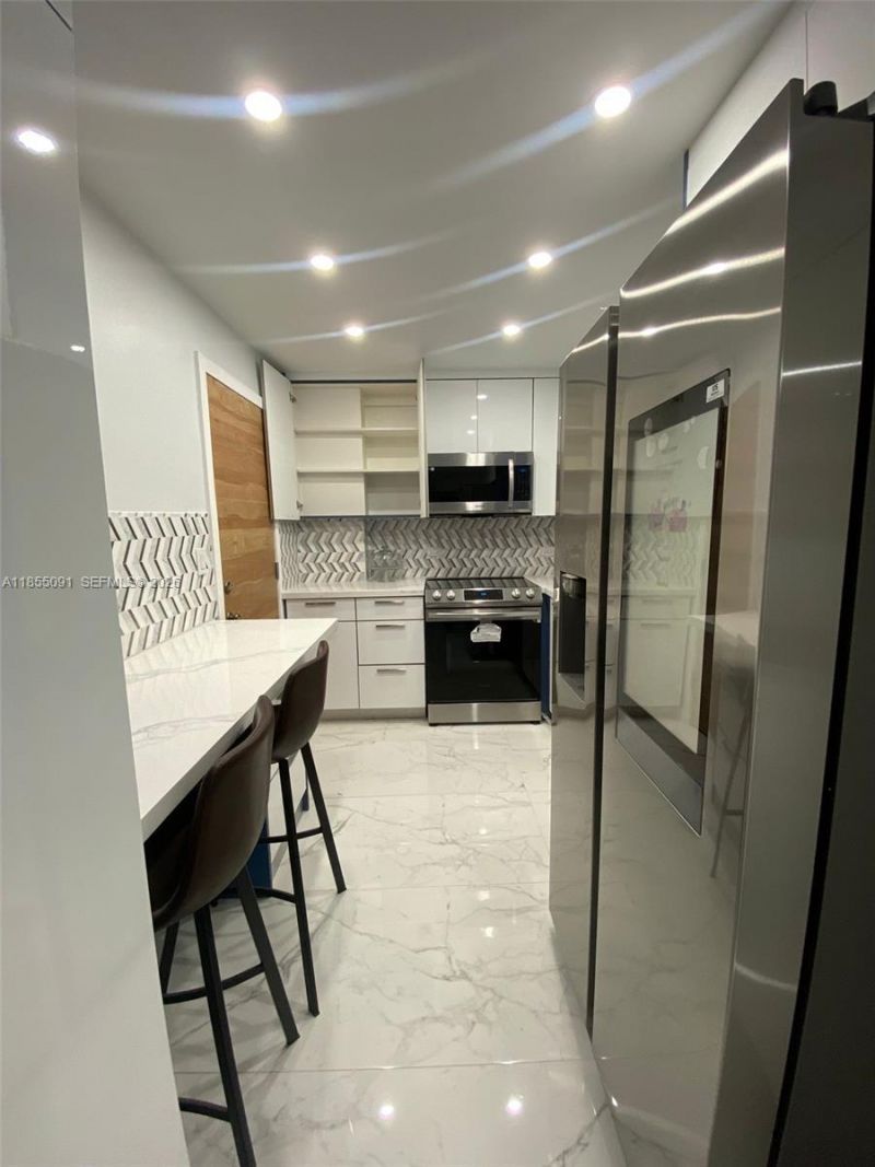 Please Call For Address, Unit 822, Miami Beach, FL 33140 Photo