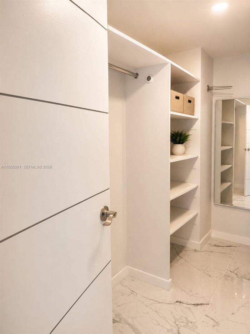 Please Call For Address, Unit 822, Miami Beach, FL 33140 Photo