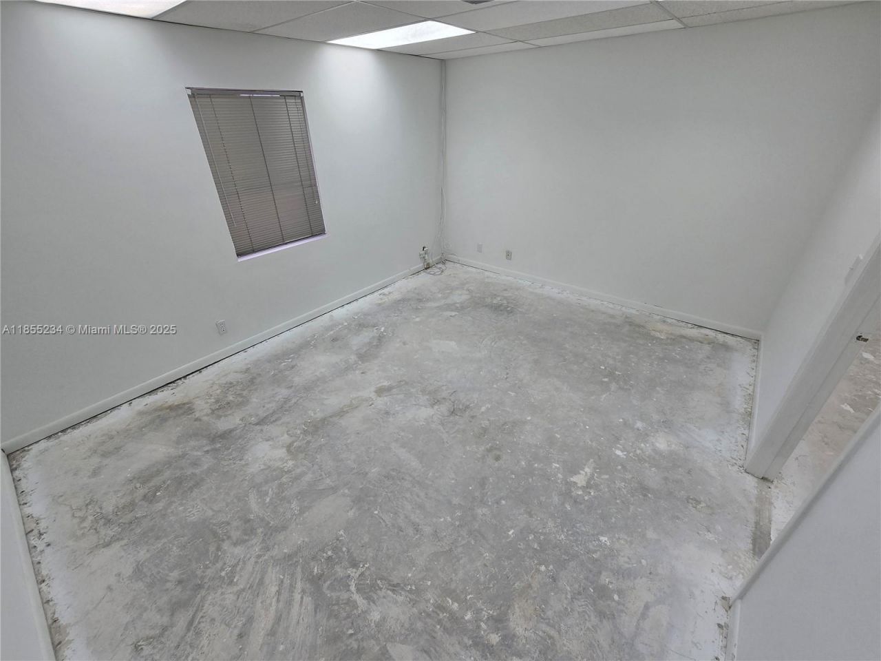 7800 W Oakland Park Blvd, Unit 101, Sunrise, FL 33351 Photo