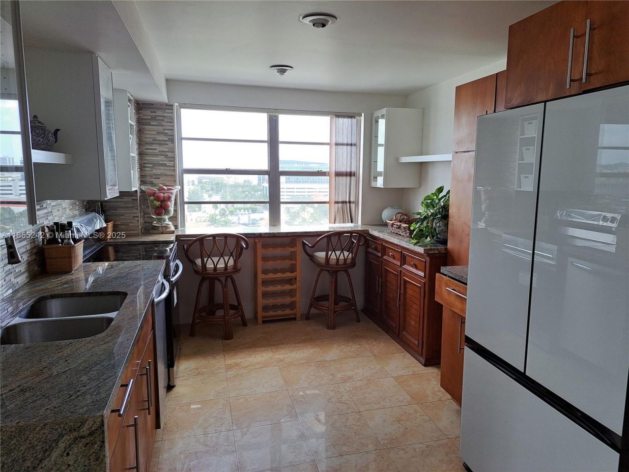 2801 NE 183rd St, Unit 1401W, Aventura, FL 33160 Photo