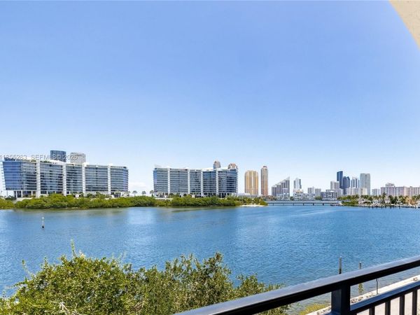 3255 NE 184th St, Unit 12407, Aventura, FL 33160