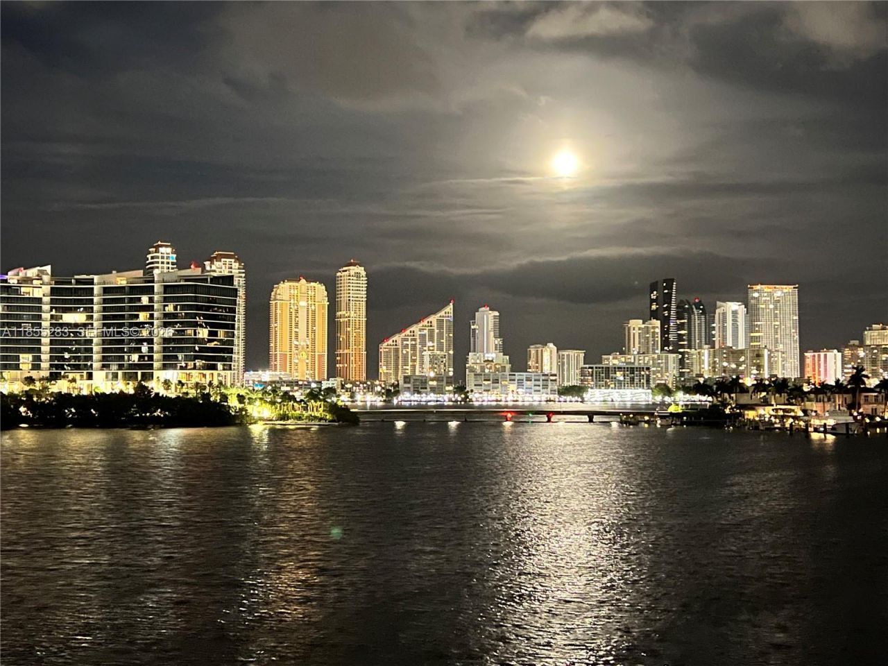 3255 NE 184th St, Unit 12407, Aventura, FL 33160 Photo