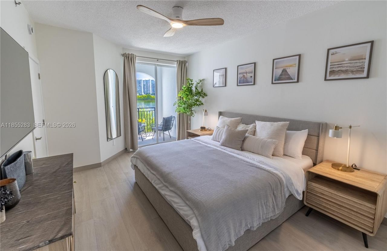 3255 NE 184th St, Unit 12407, Aventura, FL 33160 Photo