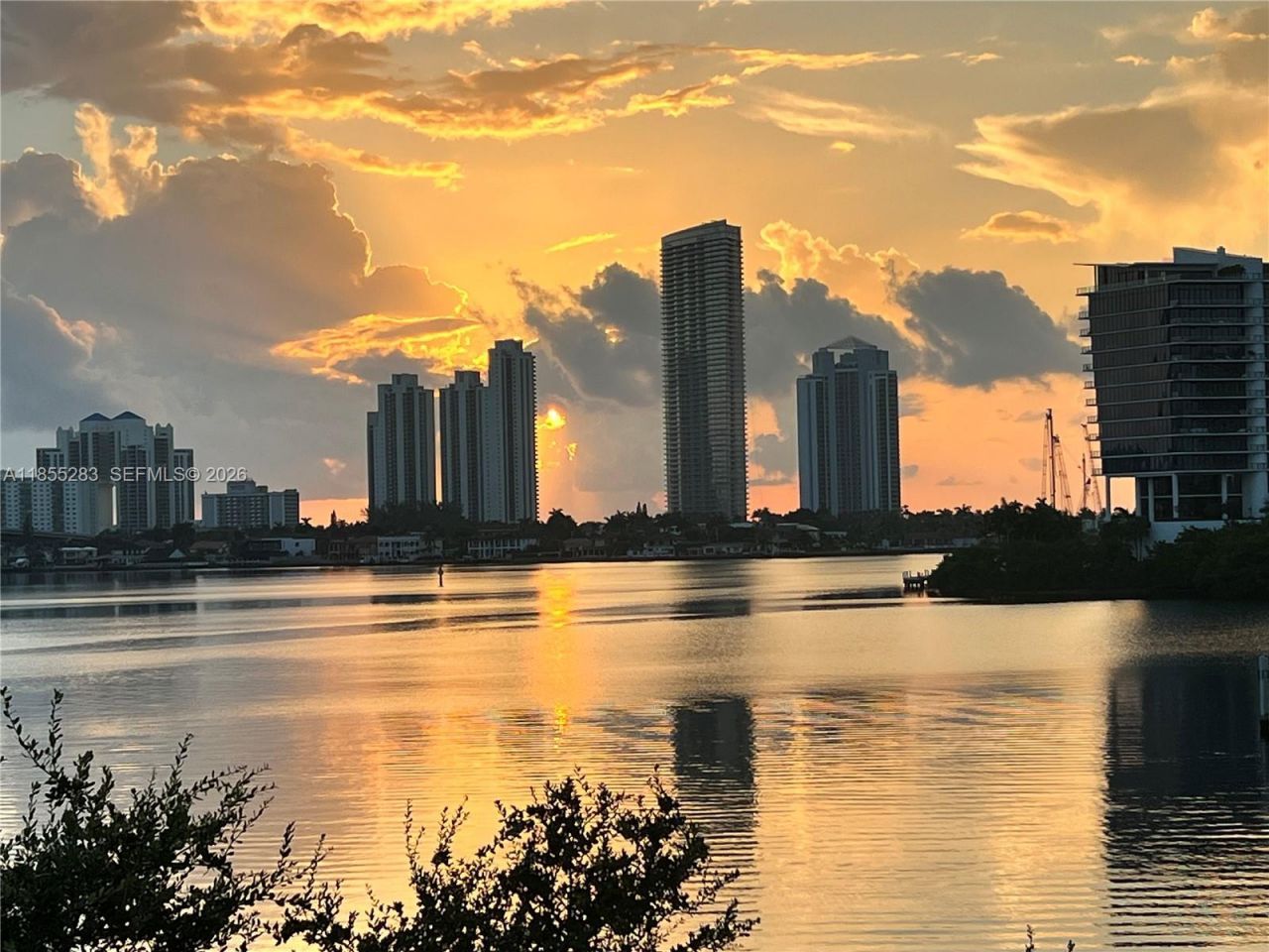 3255 NE 184th St, Unit 12407, Aventura, FL 33160 Photo