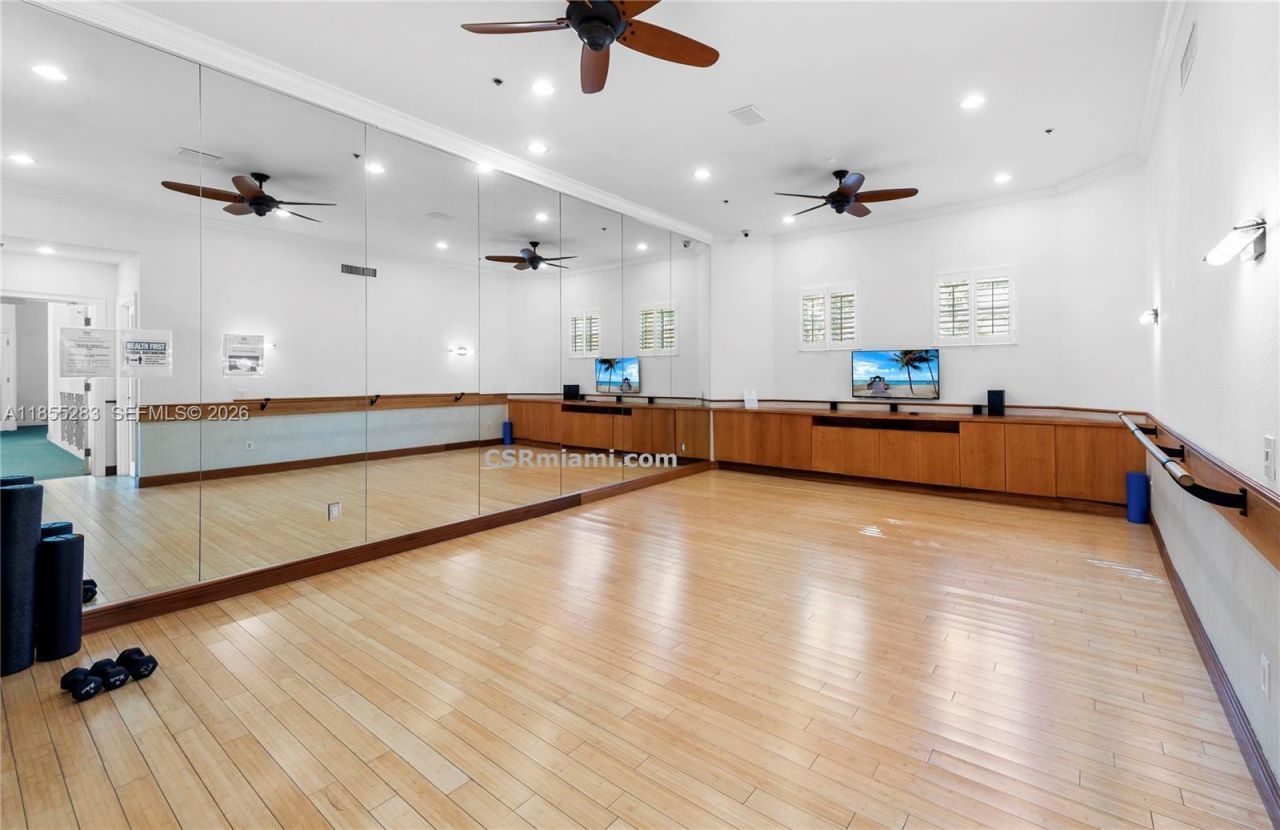 3255 NE 184th St, Unit 12407, Aventura, FL 33160 Photo