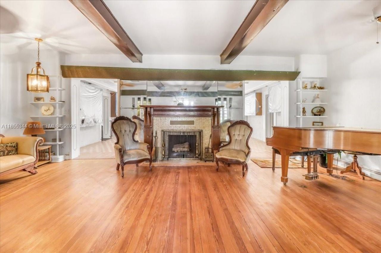 5900 NE 5th Ave, Miami, FL 33137 Photo