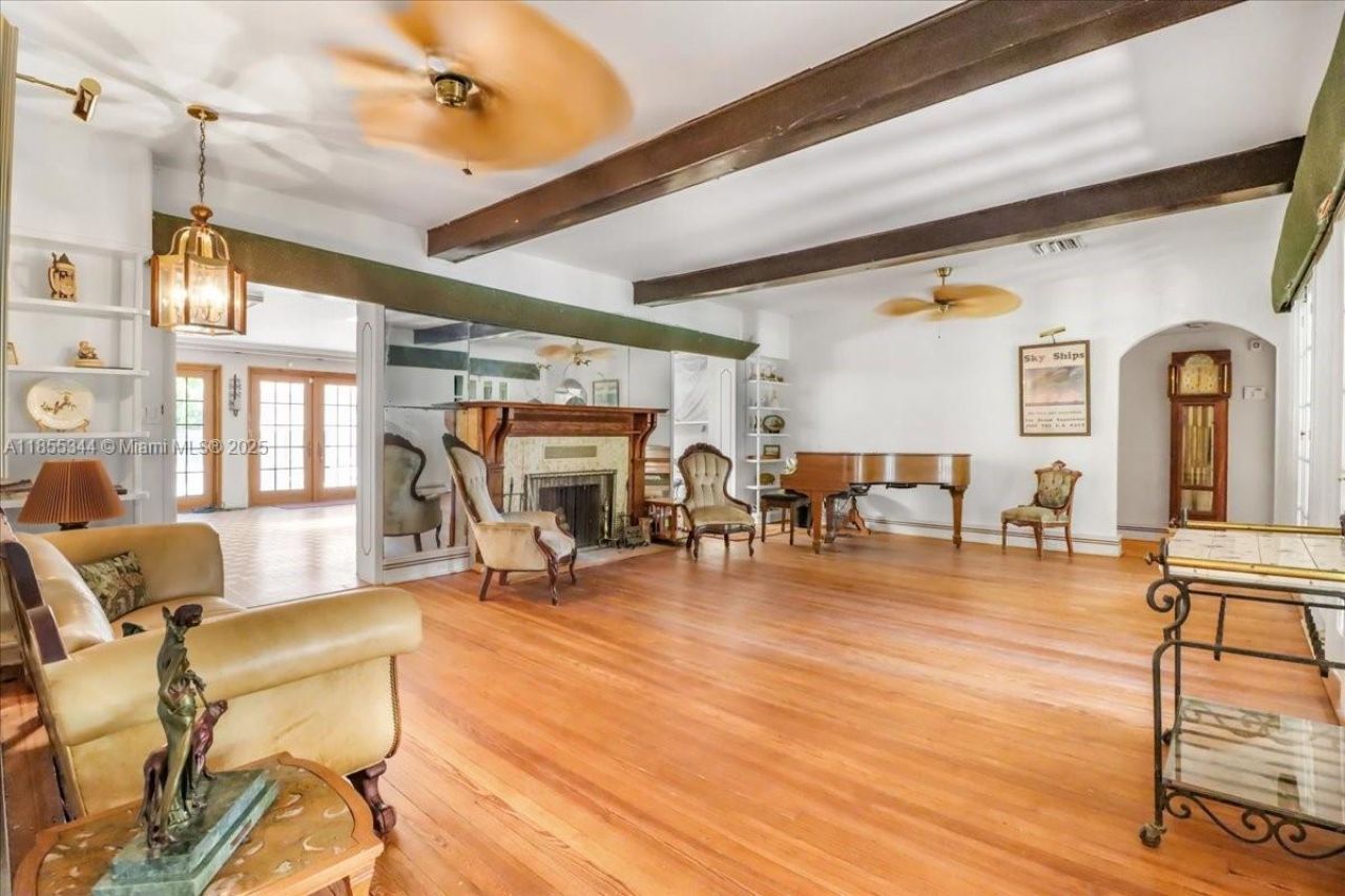 5900 NE 5th Ave, Miami, FL 33137 Photo