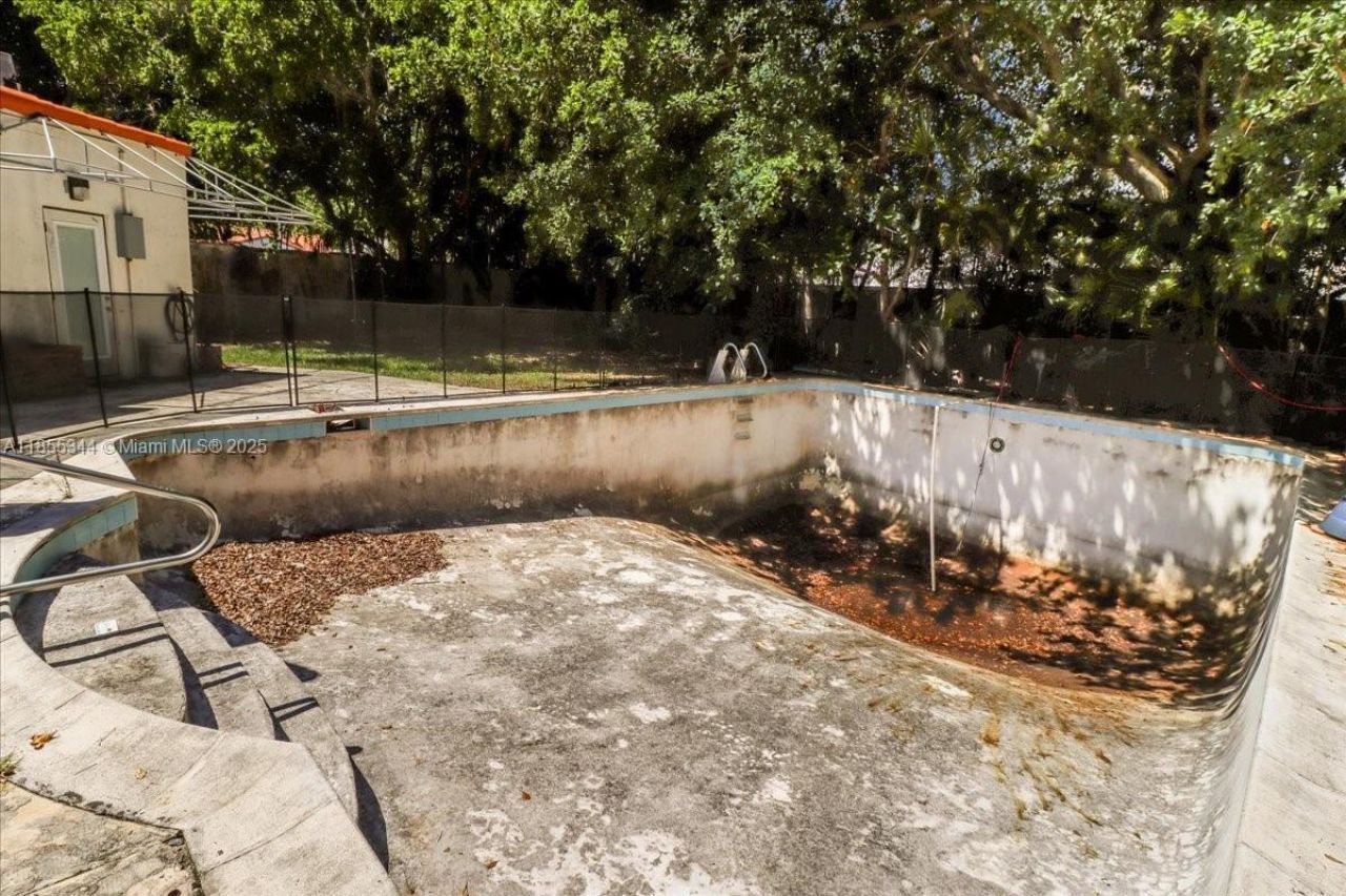 5900 NE 5th Ave, Miami, FL 33137 Photo