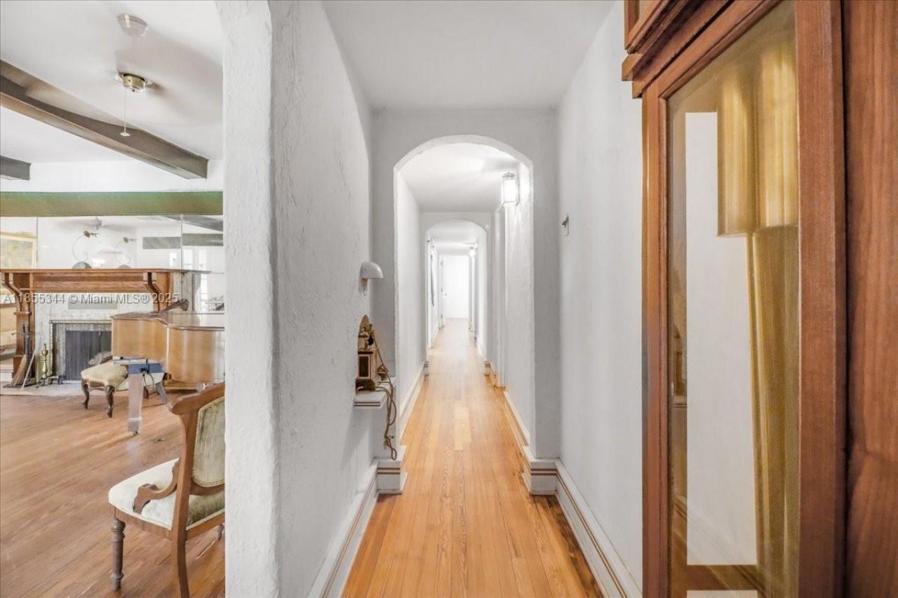 5900 NE 5th Ave, Miami, FL 33137 Photo