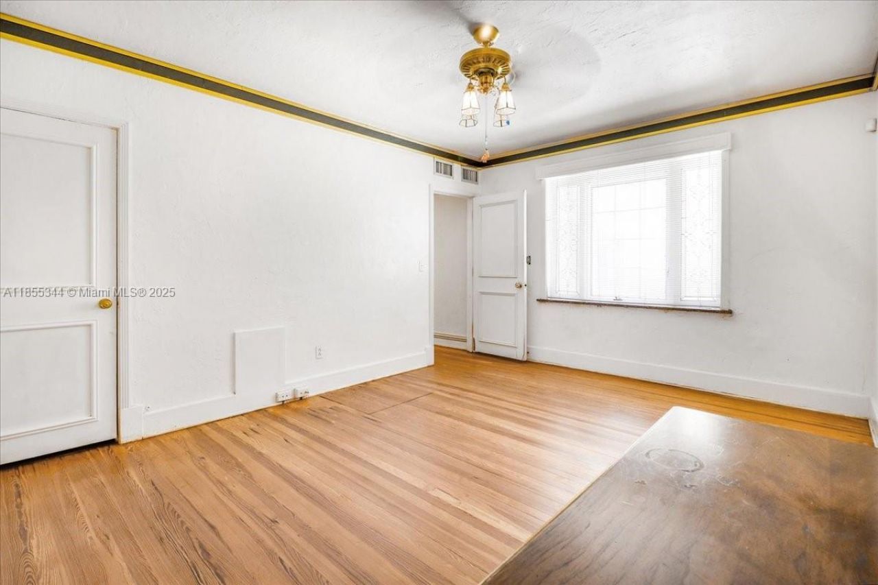 5900 NE 5th Ave, Miami, FL 33137 Photo