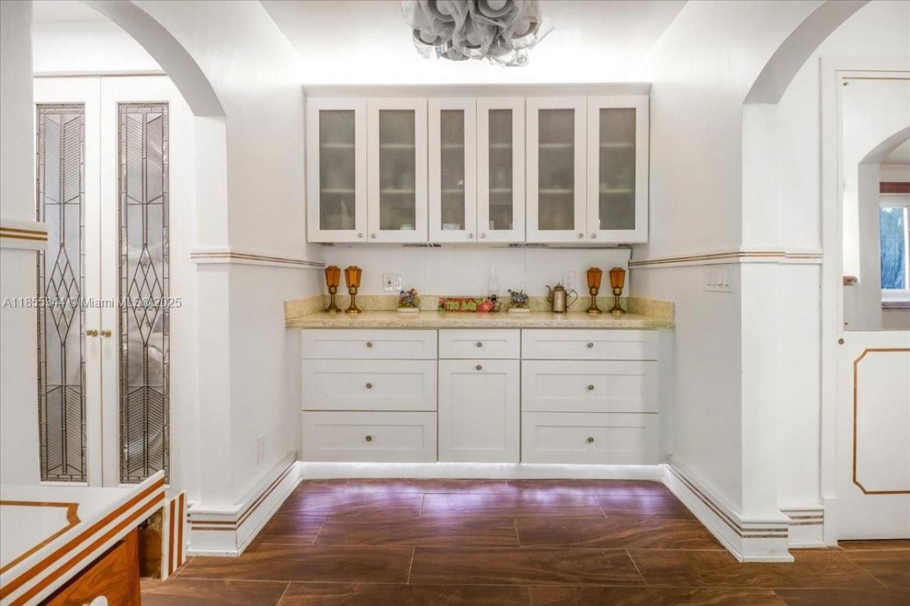 5900 NE 5th Ave, Miami, FL 33137 Photo