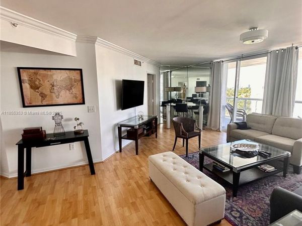 6301 Collins Ave, Unit 806, Miami Beach, FL 33141